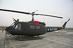 UH-1H 390 (Photo by Jason Tu).